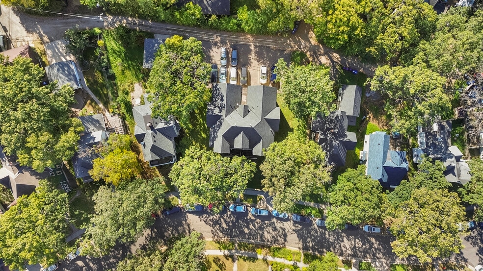 More Photos Of 1910 Feronia Ave, Saint Paul Apartments For Sale