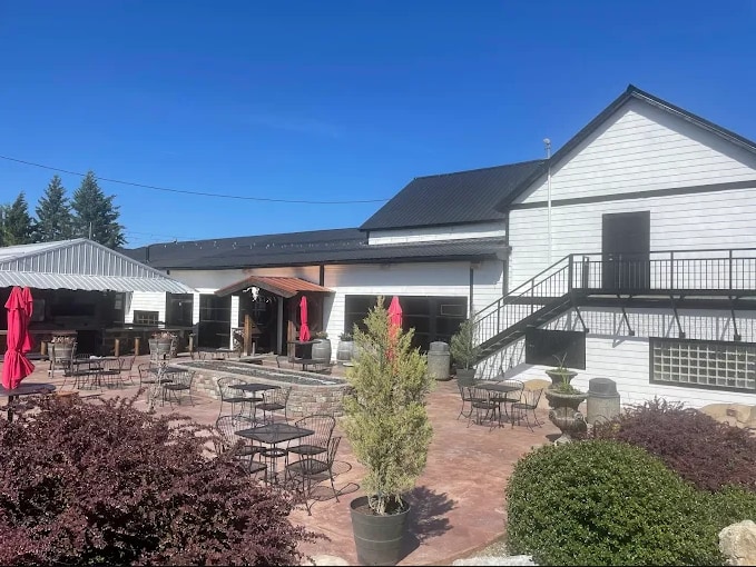 More Photos Of , Post Falls General Retail For Sale