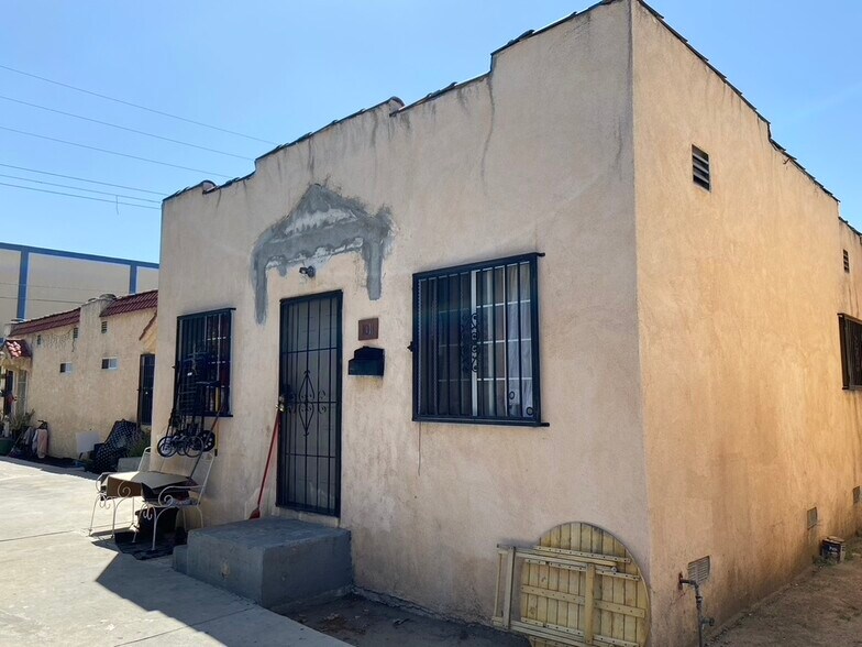 More Photos Of 1009 E 29th St, Los Angeles Apartments For Sale