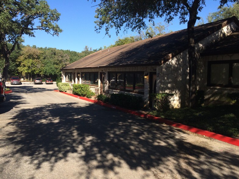 More Photos Of 11107 Wurzbach Rd, San Antonio Medical For Lease
