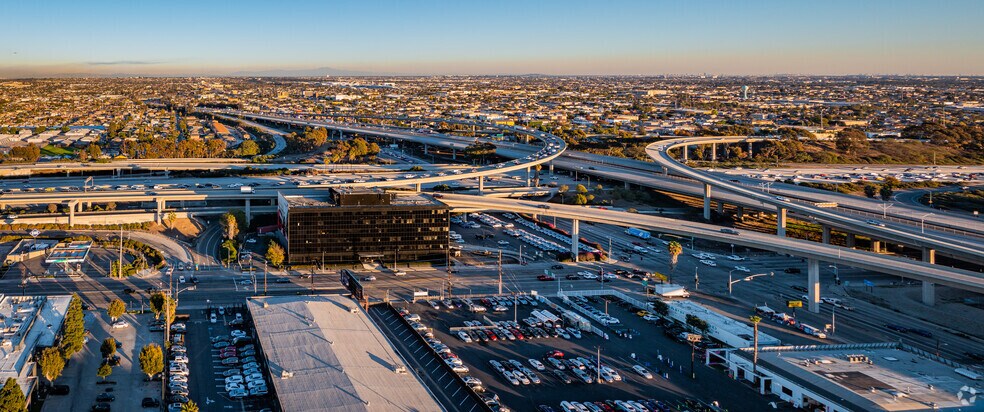 More Photos Of 11222 S La Cienega Blvd, Inglewood Office For Lease