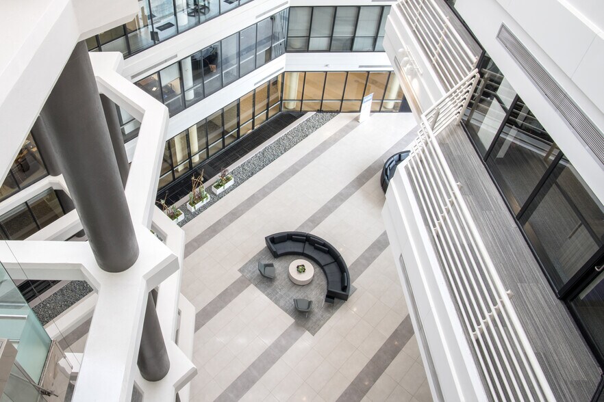 More Photos Of 500 N Central Expy, Plano Office For Lease