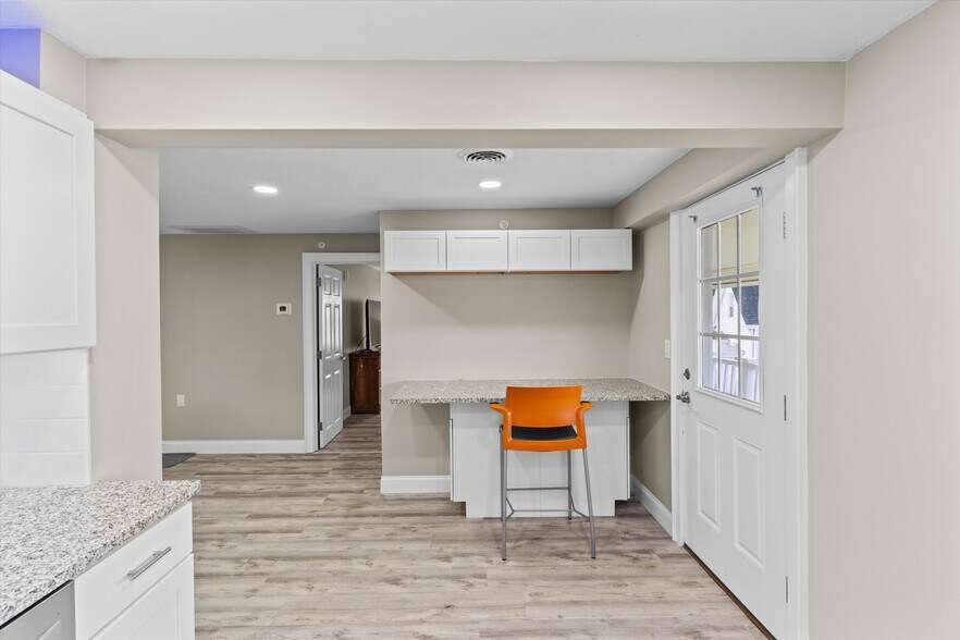 More Photos Of 47 Chelmsford St, Chelmsford Storefront Retail Residential For Sale