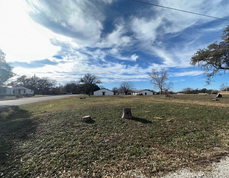 More Photos Of 1405 W Storey St, San Saba Skilled Nursing Facility For Sale