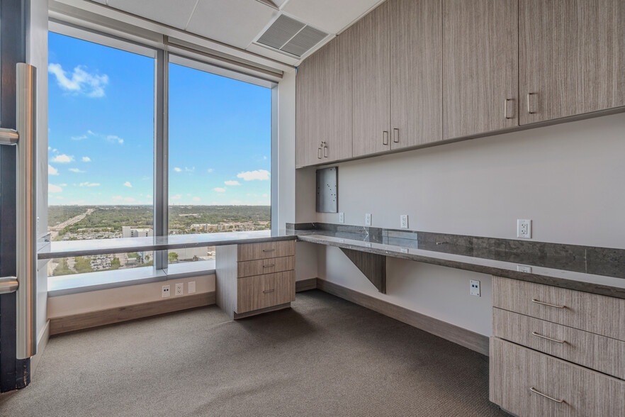 More Photos Of 8950 SW 74th Ct, Miami Office For Lease