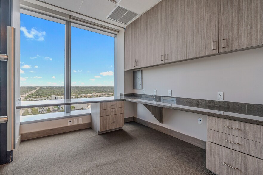More Photos Of 8950 SW 74th Ct, Miami Office For Lease