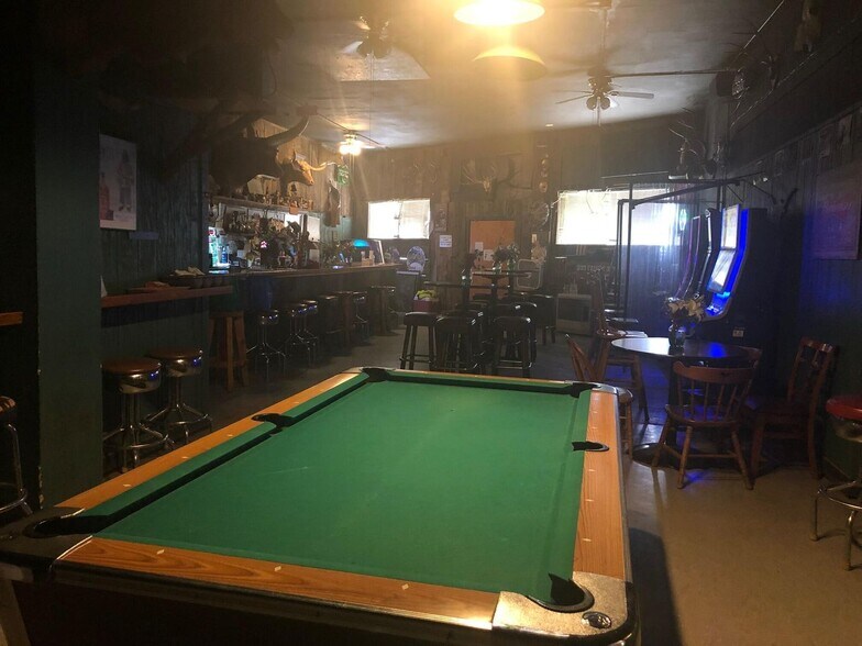 More Photos Of 28585 Hwy 70, Bonanza Restaurant For Sale