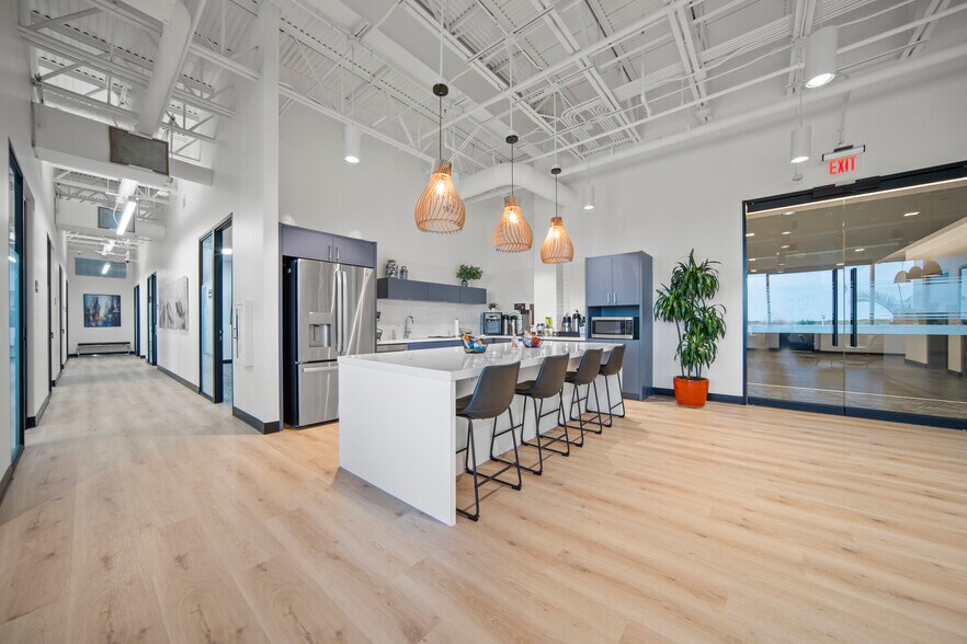 More Photos Of 24200 Via Mazzini Way, Richmond Office For Lease