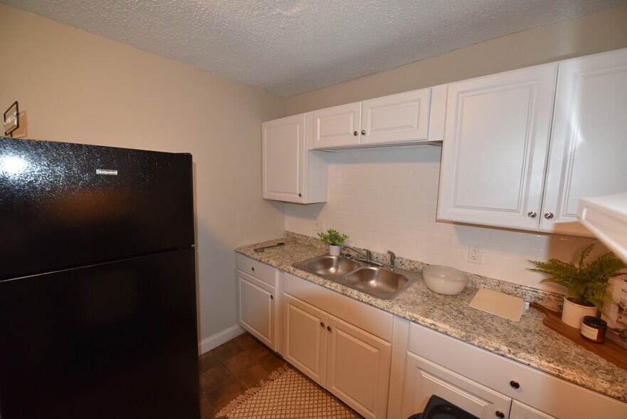 More Photos Of 4848 Scheel Rd, Knoxville Apartments For Sale