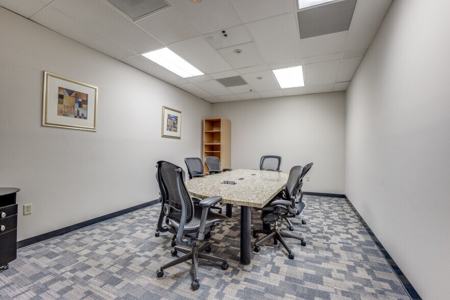 More Photos Of 10707 Corporate Dr, Stafford Coworking Space