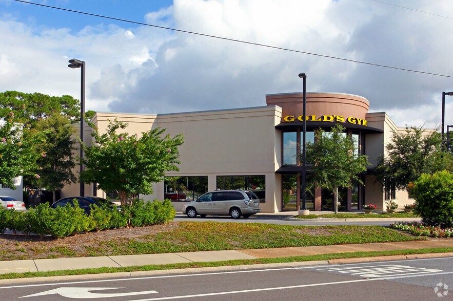 Primary Photo Of 140 Eglin Pky SE, Fort Walton Beach Health Club For Sale