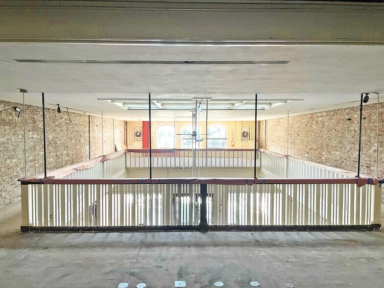 More Photos Of 2277 Shattuck Ave, Berkeley Storefront For Lease