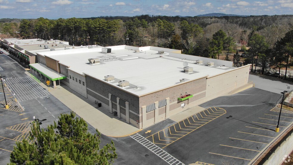 Primary Photo Of 3372 Canton Rd, Marietta Movie Theatre For Lease