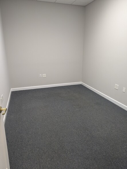 More Photos Of 2000 Bearcat Way, Morrisville Research And Development For Lease