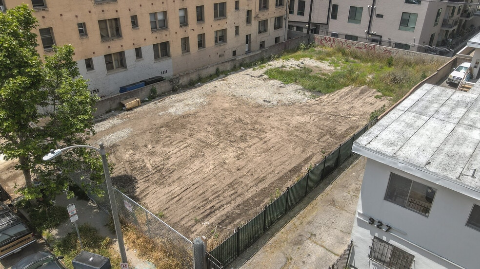 More Photos Of 933 S Gramercy Pl, Los Angeles Land For Sale