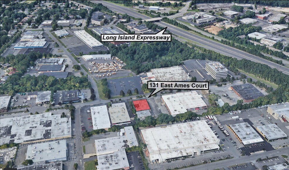 More Photos Of 131 E Ames Ct, Plainview Flex For Lease