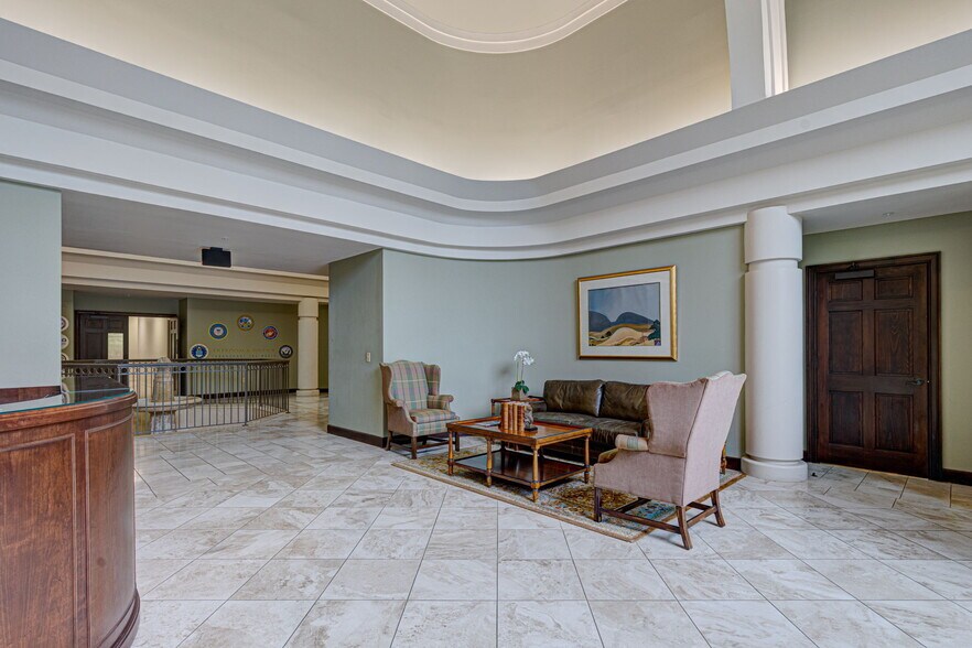 More Photos Of 1100 Brookstone Centre Pky, Columbus Office Residential For Sale