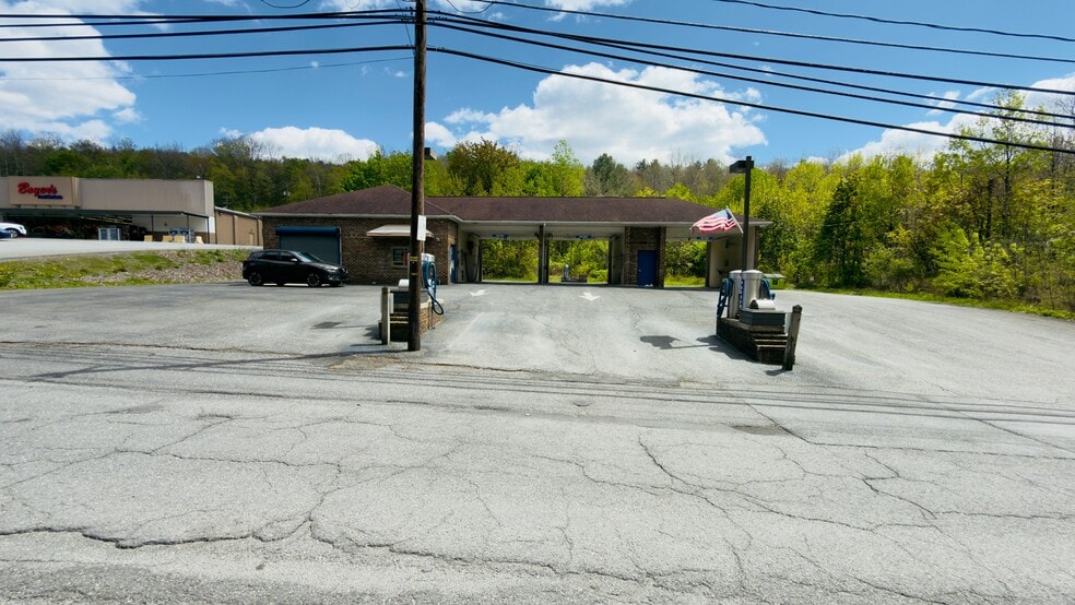 More Photos Of 600 W Bertsch St, Lansford Carwash For Sale
