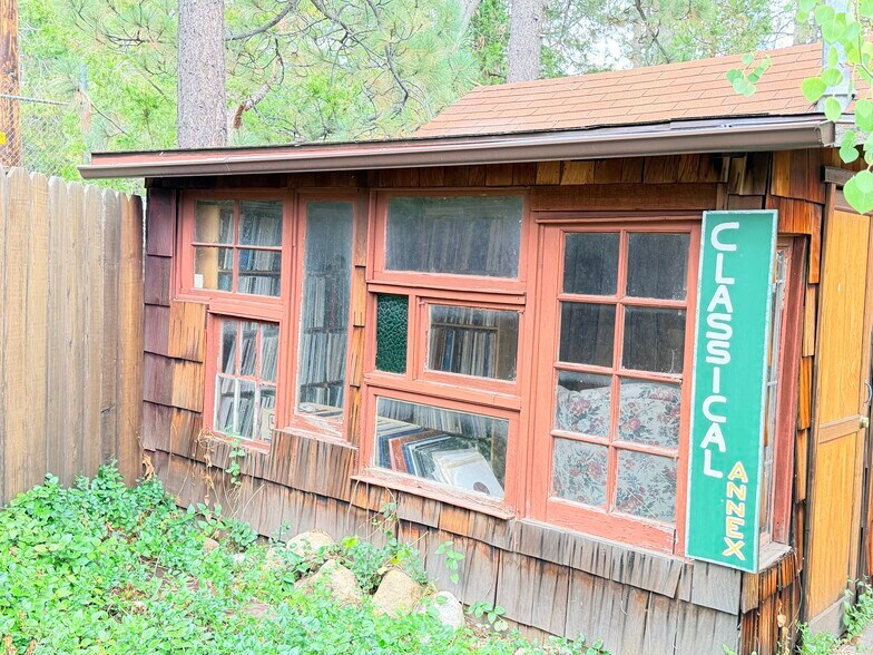 More Photos Of 54225 Pine Crest, Idyllwild-Pine Cove General Retail For Sale