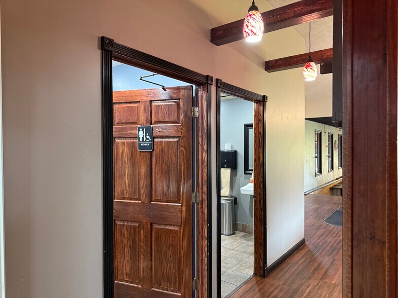 More Photos Of 12318 State Highway 18, Conneaut Lake Freestanding For Lease