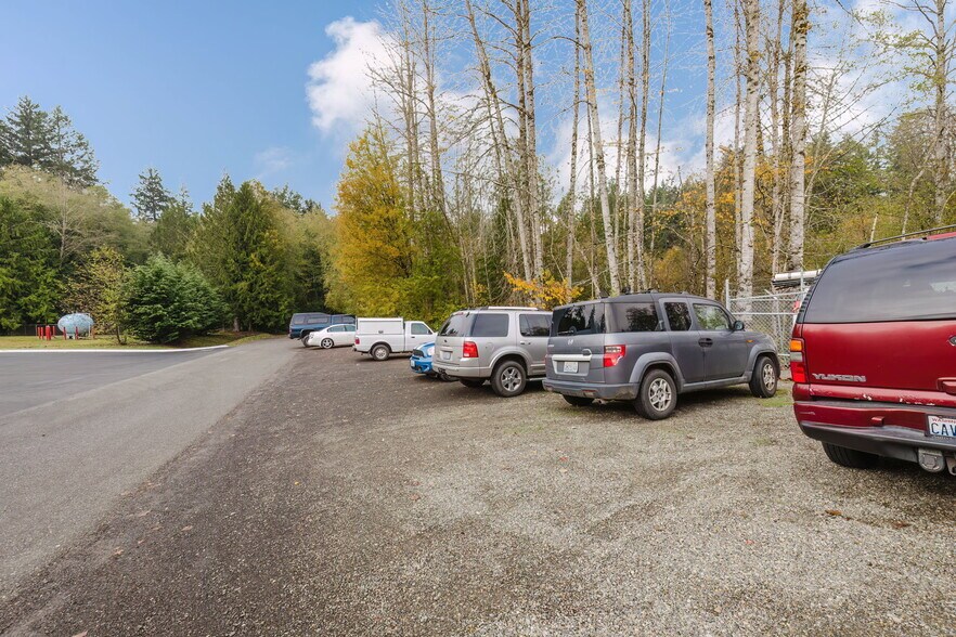 More Photos Of 5706 Bethel Rd, Port Orchard Warehouse For Sale