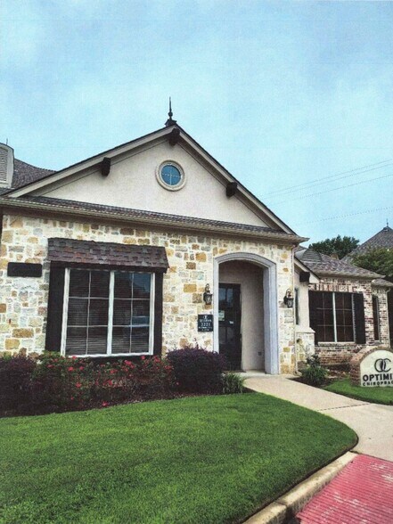 Primary Photo Of 2221 H G Mosley Pky, Longview Office For Sale