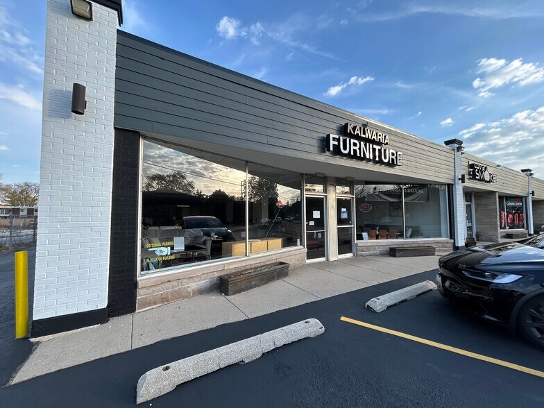 More Photos Of 82-106 E Dundee Rd, Wheeling Unknown For Lease