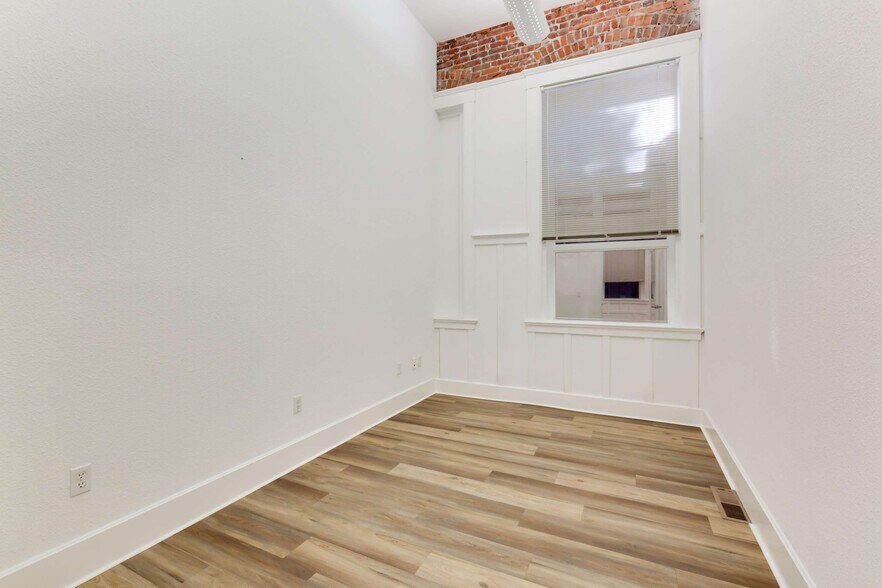 More Photos Of 210 Washington Ave, Richmond Loft Creative Space For Lease