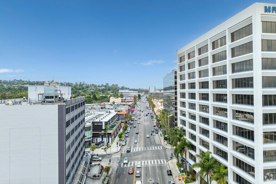 More Photos Of 16255 Ventura Blvd, Encino Office For Lease