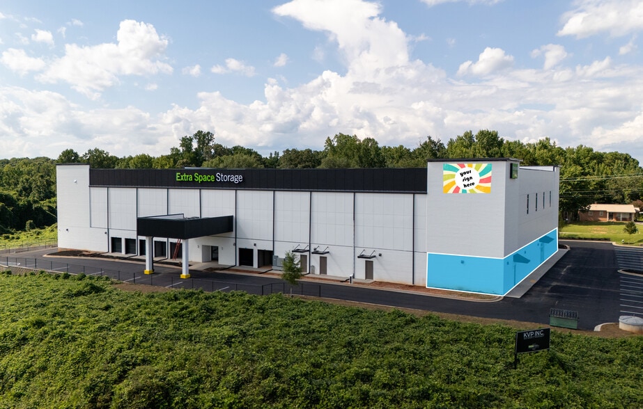 More Photos Of 756 Saco Lowell Rd, Easley Self Storage For Lease