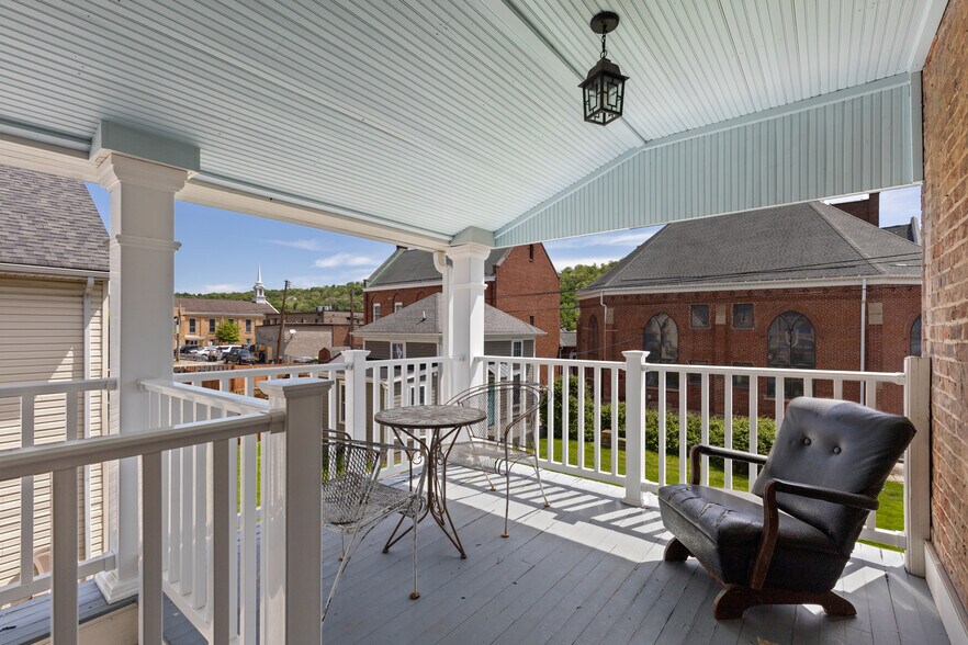 More Photos Of 900 Main St, Wellsburg Specialty For Sale