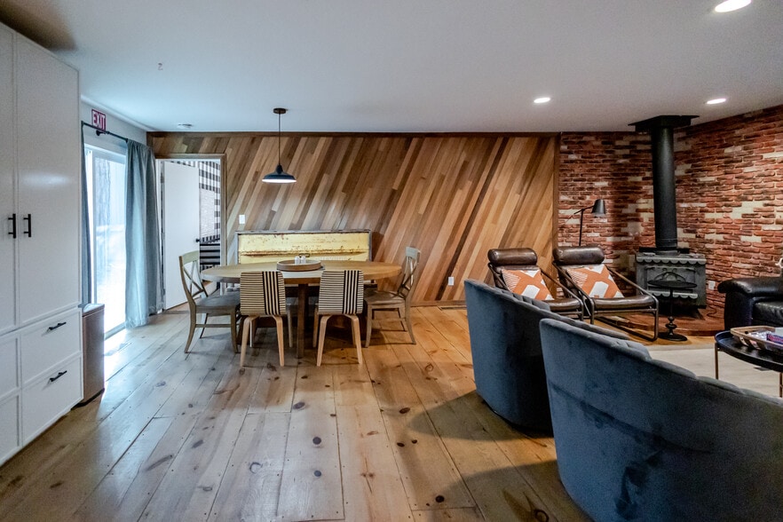 More Photos Of 6385 W White Mountain Blvd, Lakeside Lodge Meeting Hall For Sale