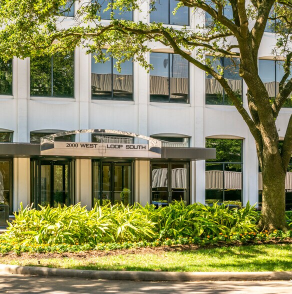 More Photos Of 2000 West Loop S, Houston Office For Lease