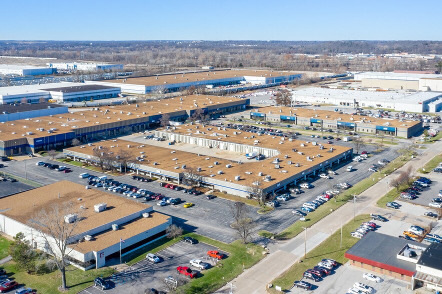 Primary Photo Of 5-49 Cassens Ct, Fenton Unknown For Lease