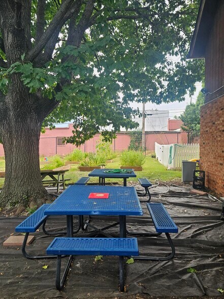 More Photos Of 2800 Caroline St, Saint Louis Specialty For Sale