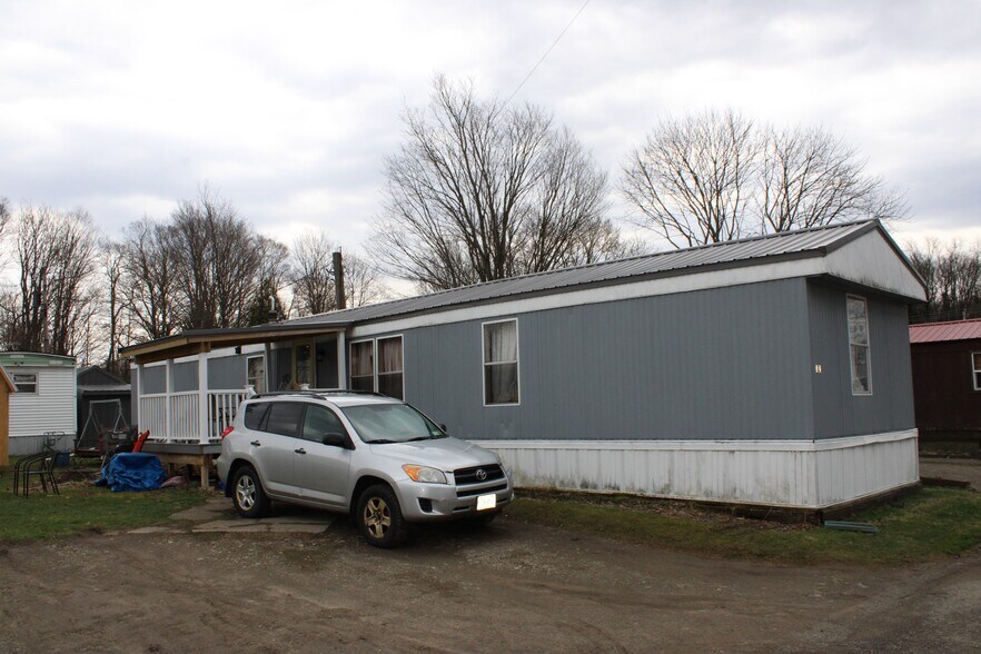 More Photos Of 9230 North St, Springville Manufactured Housing Mobile Home Park For Sale