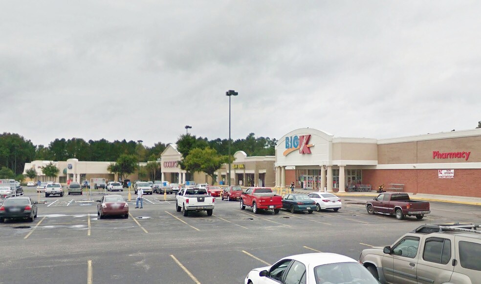 More Photos Of 1610 Church St, Conway Unknown For Lease