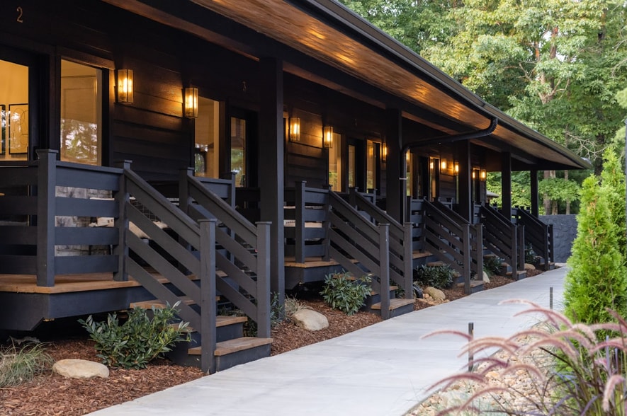 Primary Photo Of 4155 Dollys Dr, Sevierville Specialty For Sale