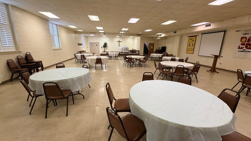 More Photos Of 801 W Franklin Blvd, Gastonia Religious Facility For Sale