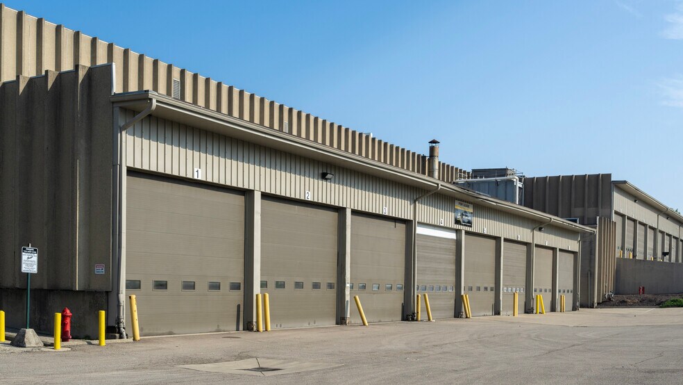 More Photos Of 3155 Elbee Rd, Moraine Distribution For Lease