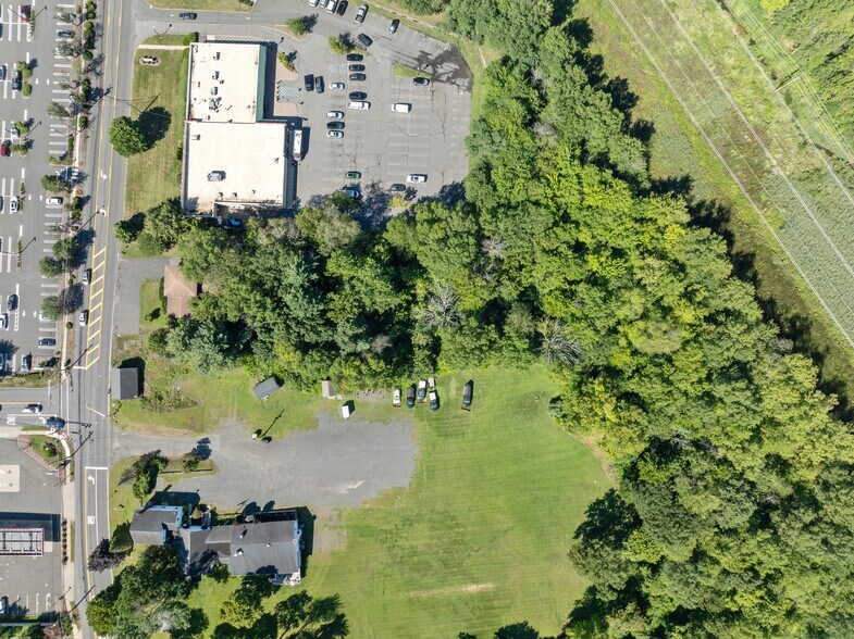 More Photos Of 1158 Valley Rd, Stirling Veterinarian Kennel For Sale