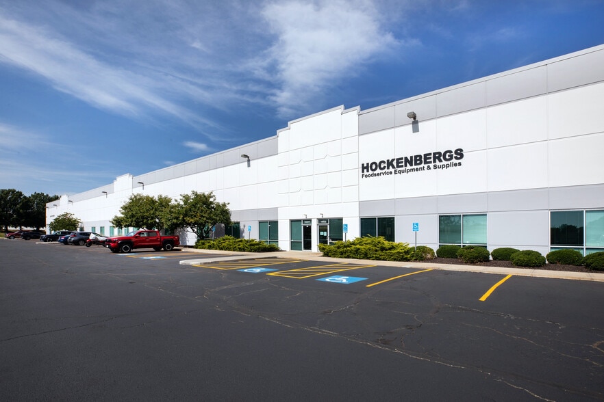 More Photos Of 14601-14621 W 112th St, Lenexa Manufacturing For Lease