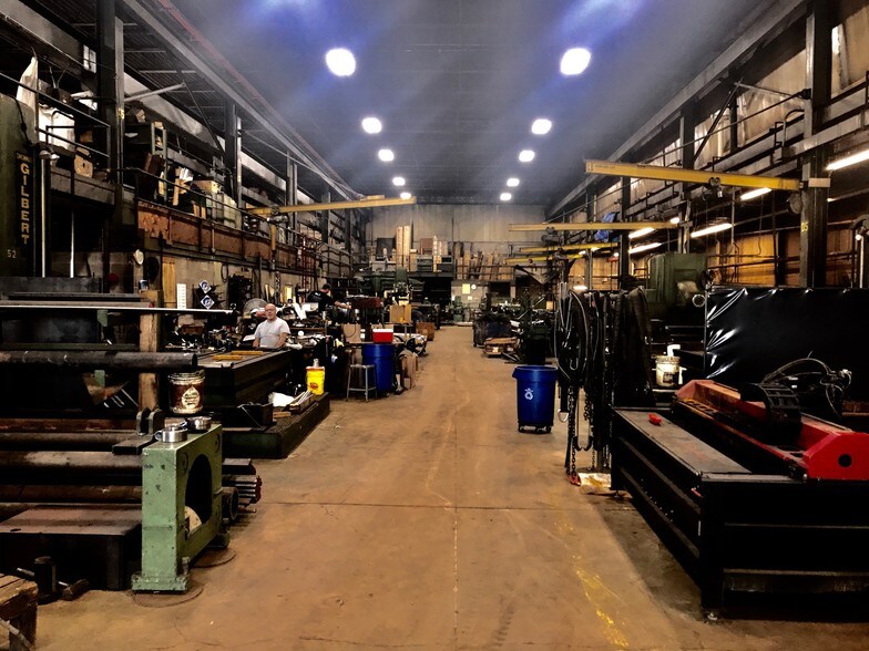 More Photos Of 1071 State Route 31, Macedon Manufacturing For Sale