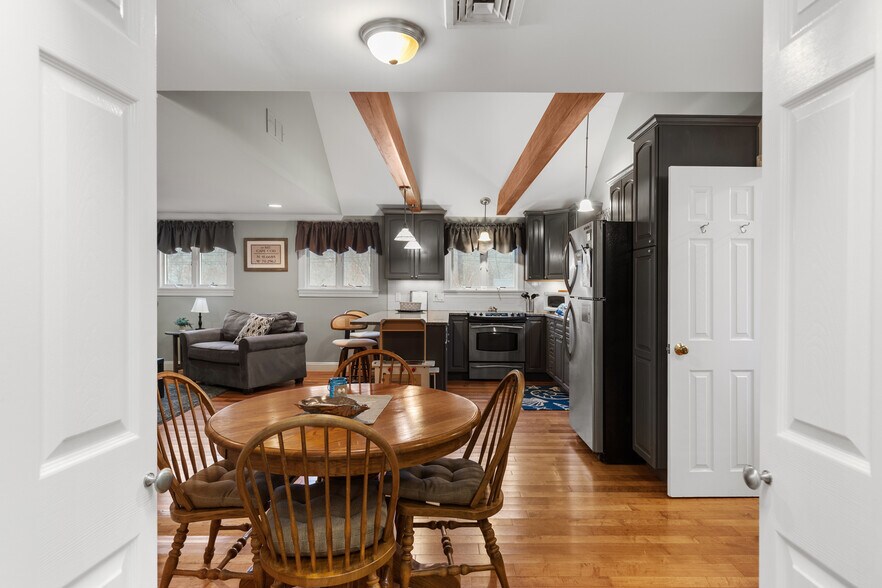 More Photos Of 5030 State Hwy, Eastham Freestanding For Sale