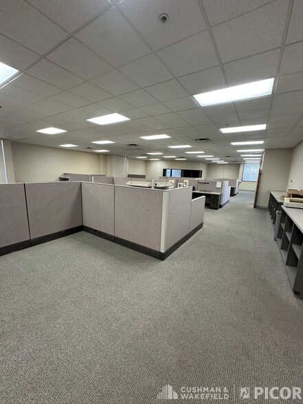 More Photos Of 451 N Bonita Ave, Tucson Warehouse For Sale