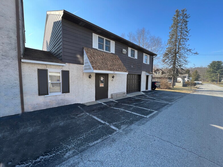 More Photos Of 2411 E Lincoln Hwy, Coatesville Storefront Retail Office For Lease