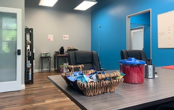 More Photos Of 1111 Corporate Center Dr, Monterey Park Loft Creative Space For Lease