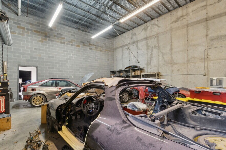 More Photos Of 1875 Airport Industrial Park Dr, Marietta Industrial For Sale