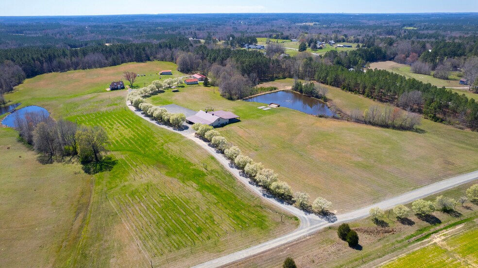 More Photos Of 3200 Bliss Trail, Stem Lodge Meeting Hall For Sale