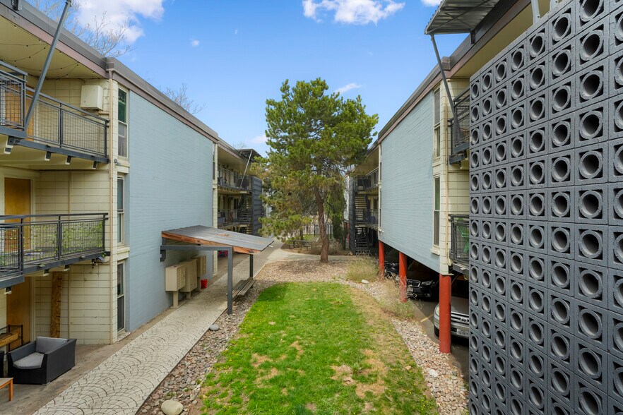 More Photos Of 2860 W 32nd Ave, Denver Apartments For Sale